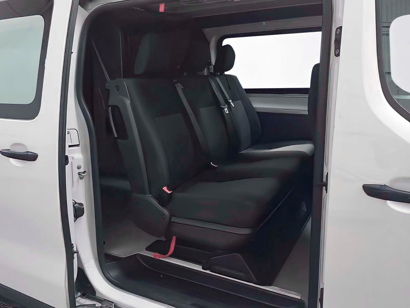Fiat Scudo Furgon Doble Cabina Plegable 1.5 BlueHDi Easy L2 - foto 12
