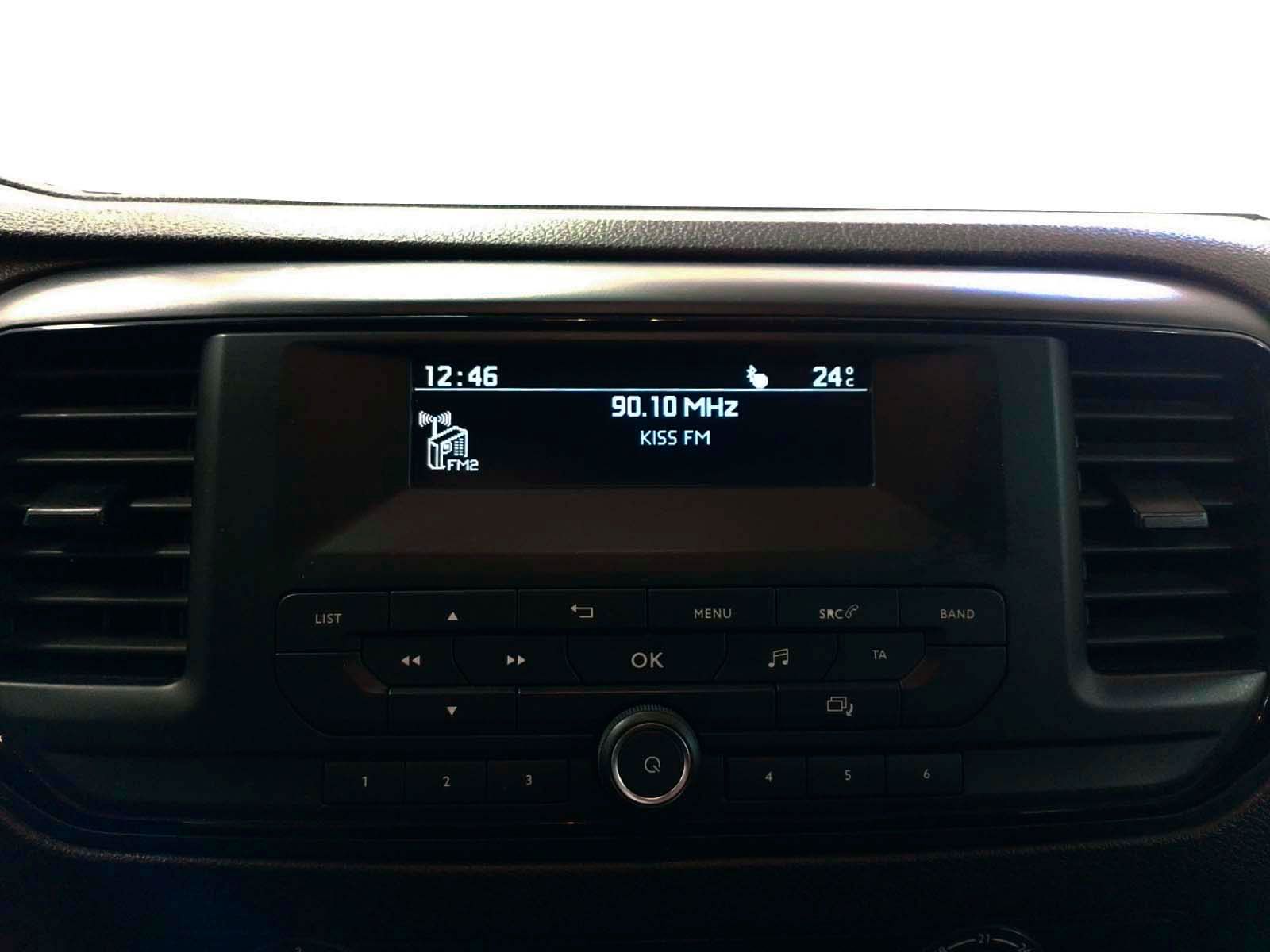 Fiat Scudo Furgon Doble Cabina Plegable 1.5 BlueHDi Easy L2 - foto 18