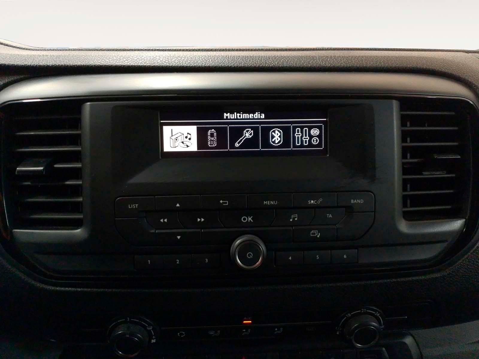 Fiat Scudo Furgon Doble Cabina Plegable 1.5 BlueHDi Easy L2 - foto 17