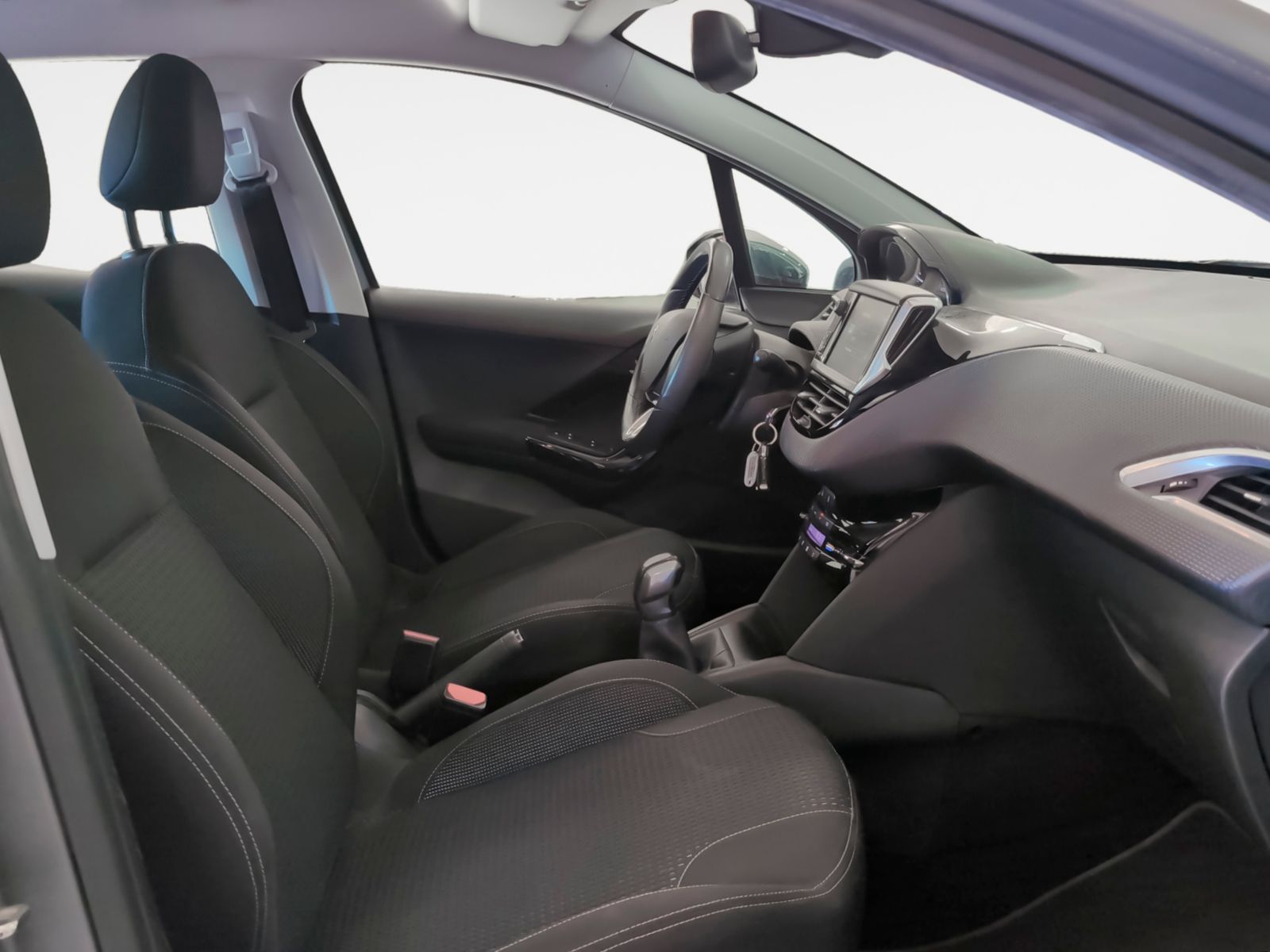Peugeot 208 1.6 BlueHDi Allure - foto 12