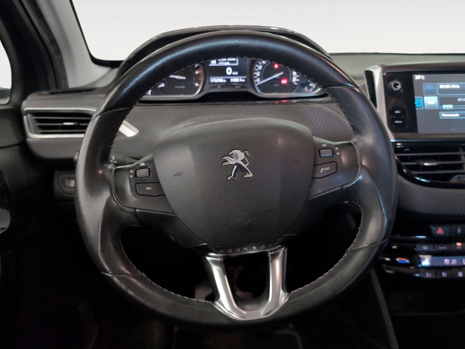 Peugeot 208 1.6 BlueHDi Allure - foto 9