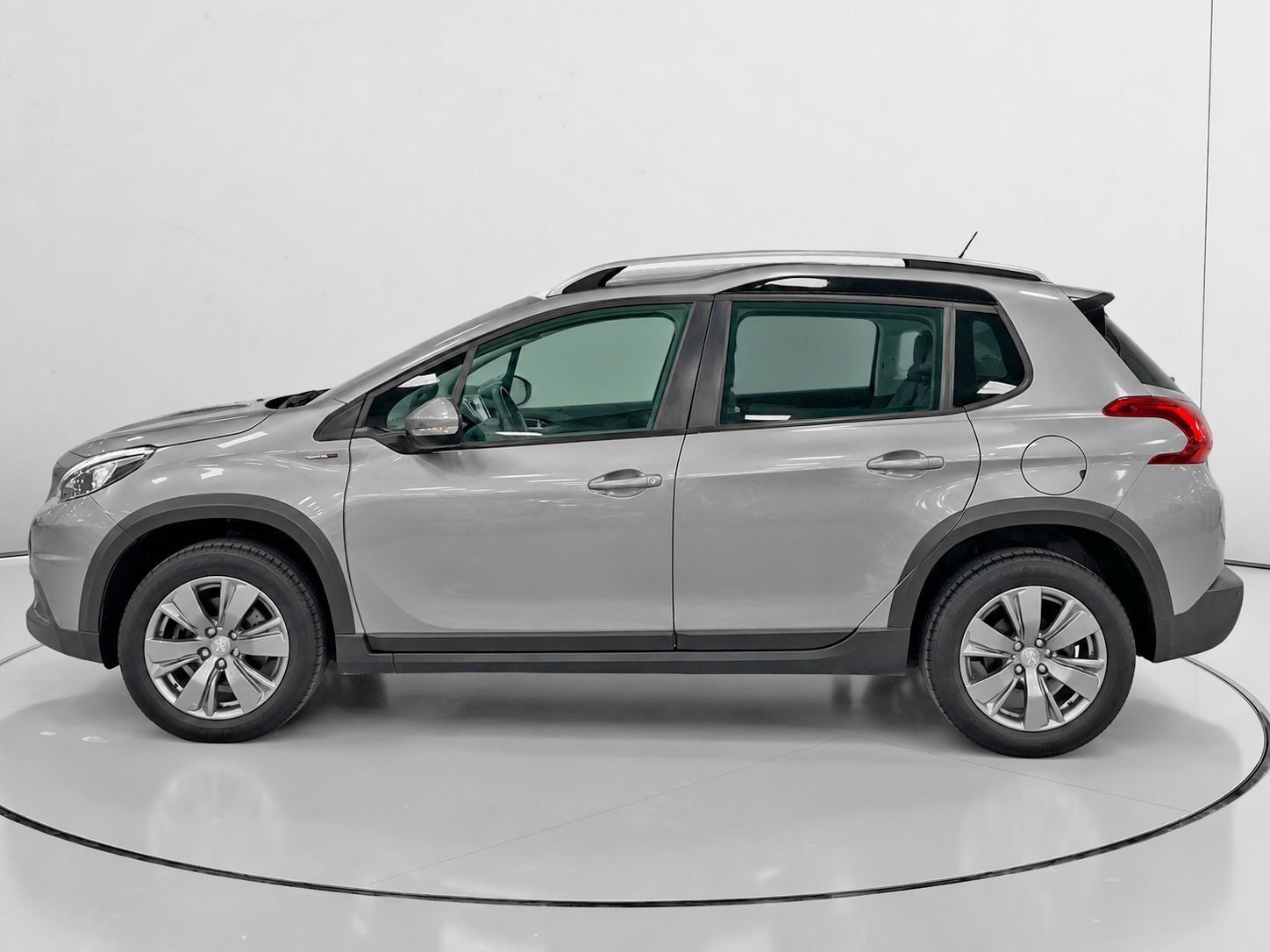 Peugeot 2008 PureTech 130 Signature - foto 6