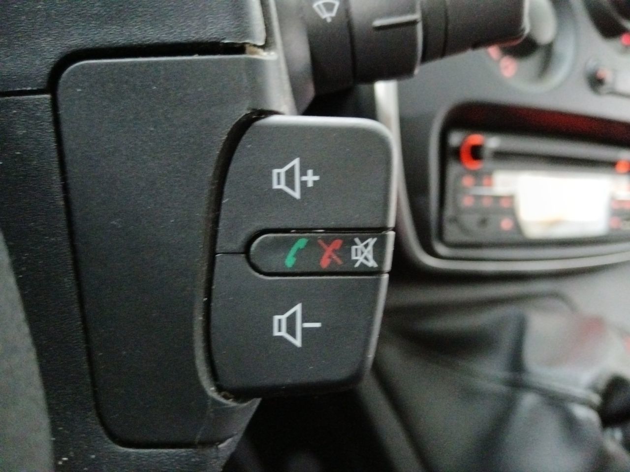 Nissan NV250 Furgon 1.5 dCi Profesional - foto 17