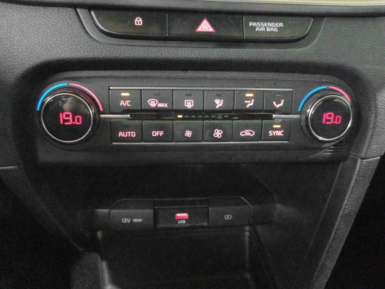 Kia Ceed 1.0 T-GDi Drive - foto 18