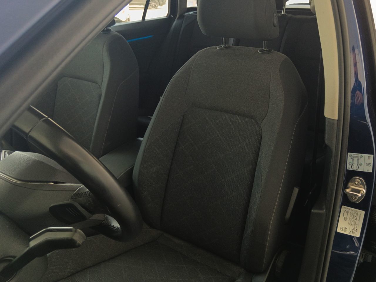Volkswagen Golf Life 1.0 eTSI DSG - foto 21