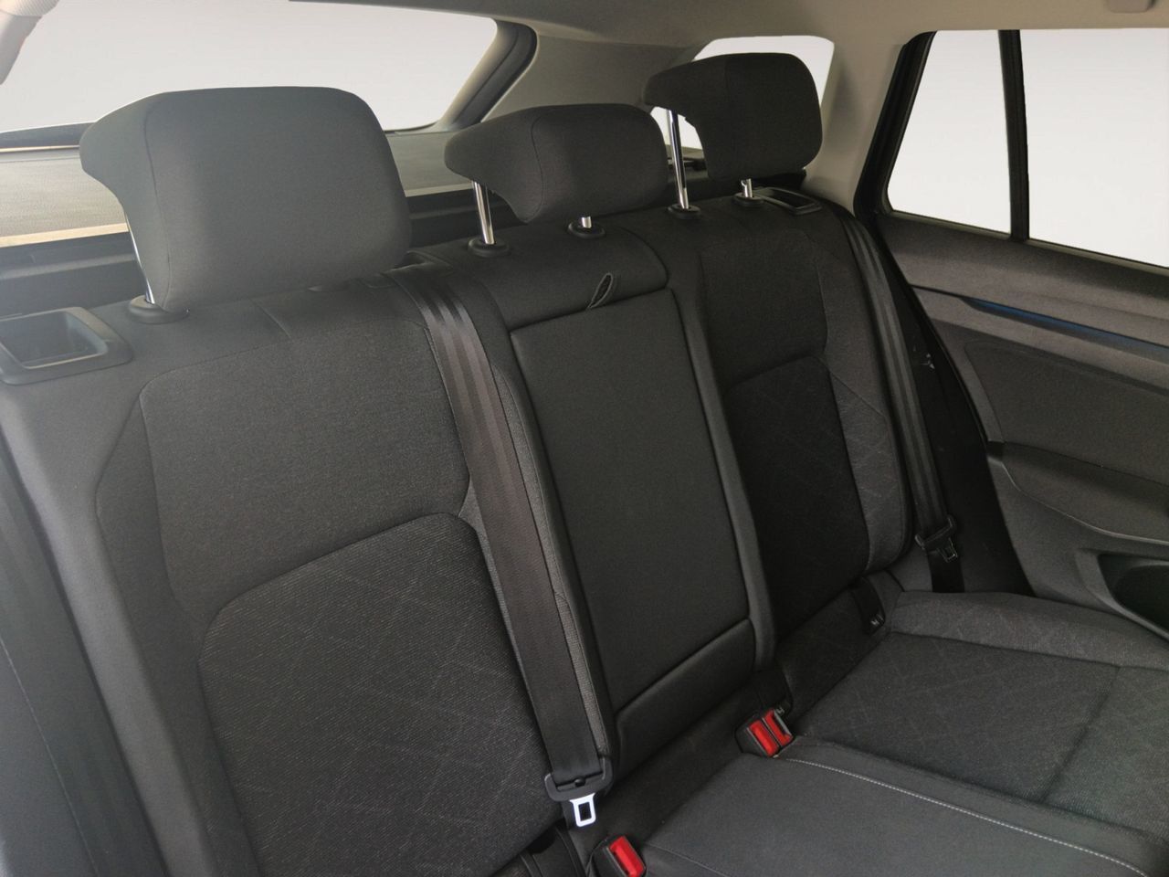 Volkswagen Golf Life 1.0 eTSI DSG - foto 10
