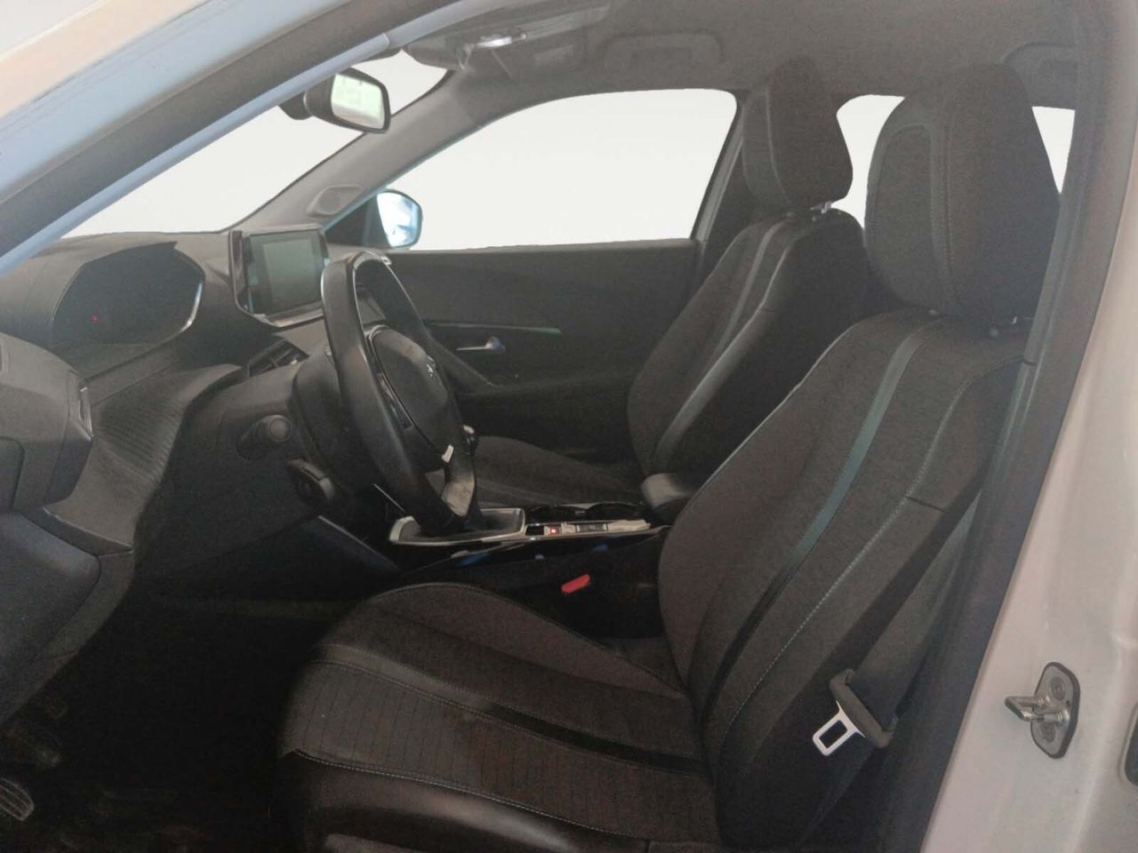 Peugeot 2008 BlueHDi 110 Allure - foto 10