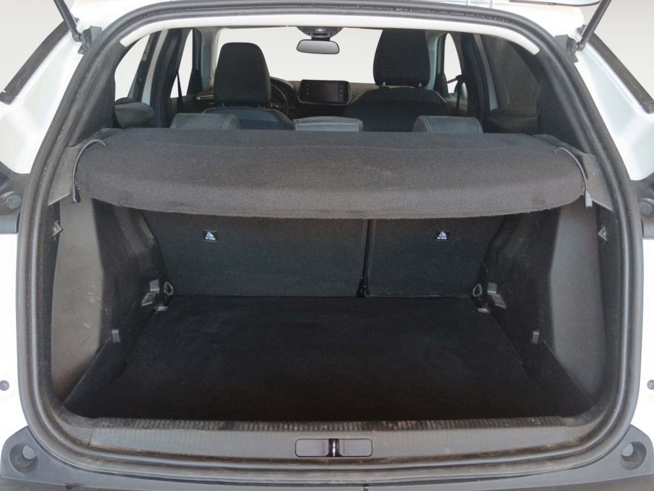 Peugeot 2008 BlueHDi 110 Allure - foto 13
