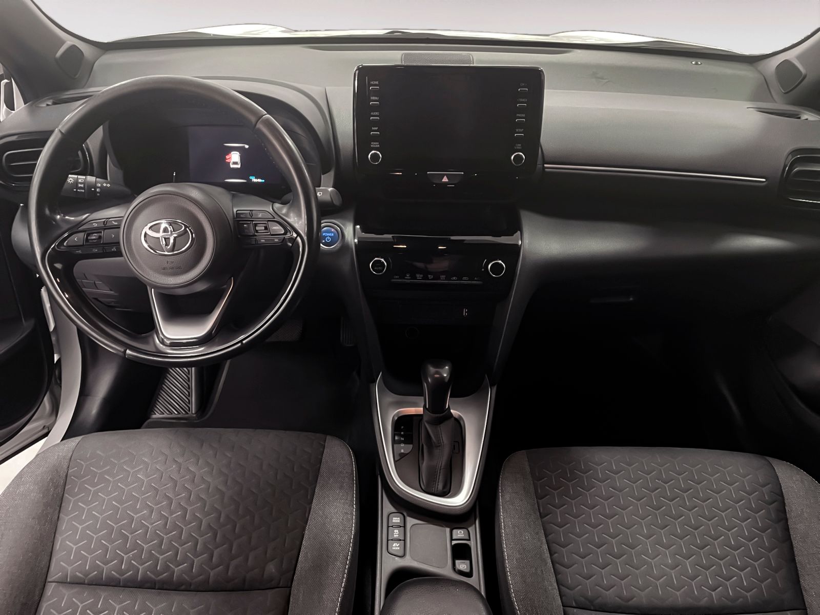 Toyota Yaris Cross 120H Business Plus - foto 8