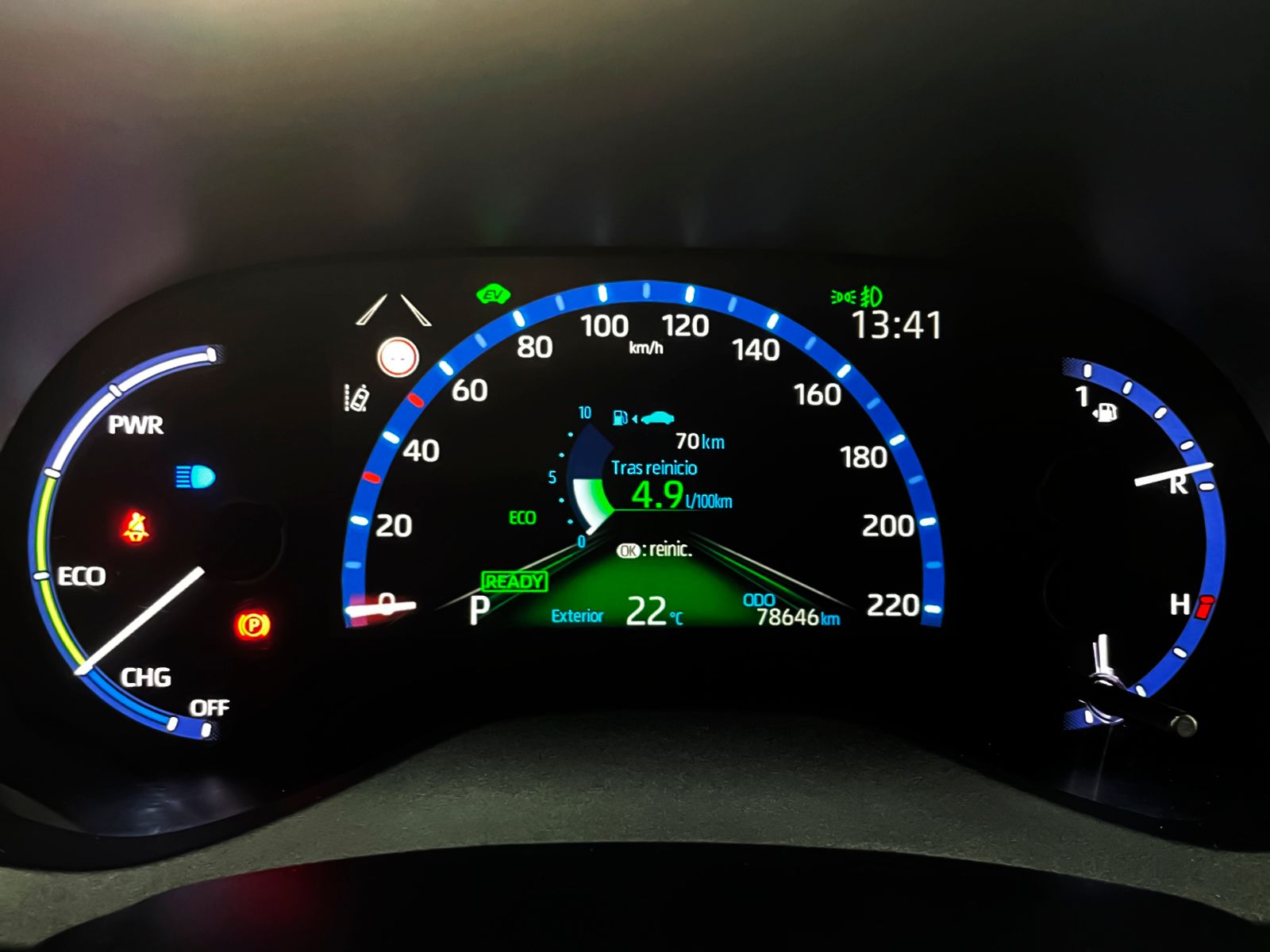 Toyota Yaris Cross 120H Business Plus - foto 14