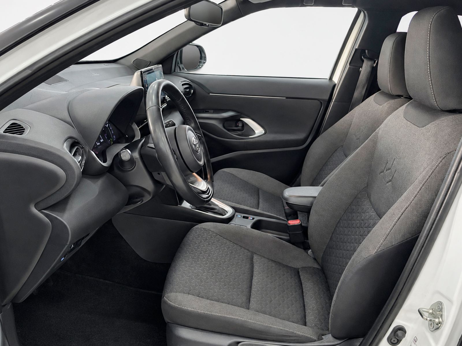 Toyota Yaris Cross 120H Business Plus - foto 10