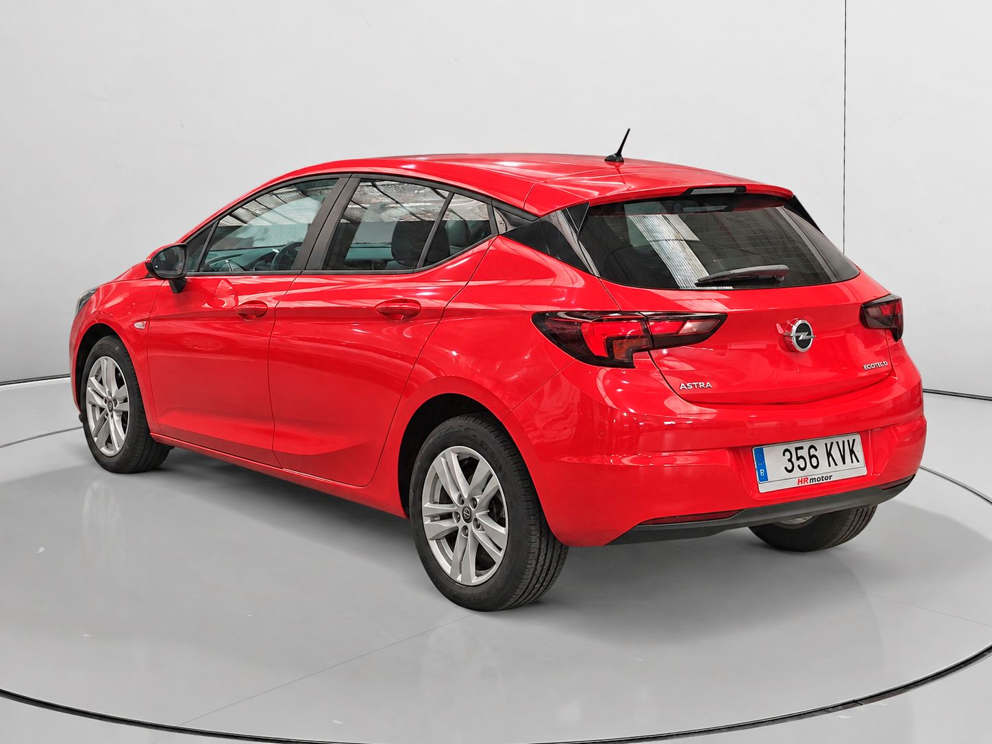 Opel Astra 1.6 CDTi Dynamic - foto 5