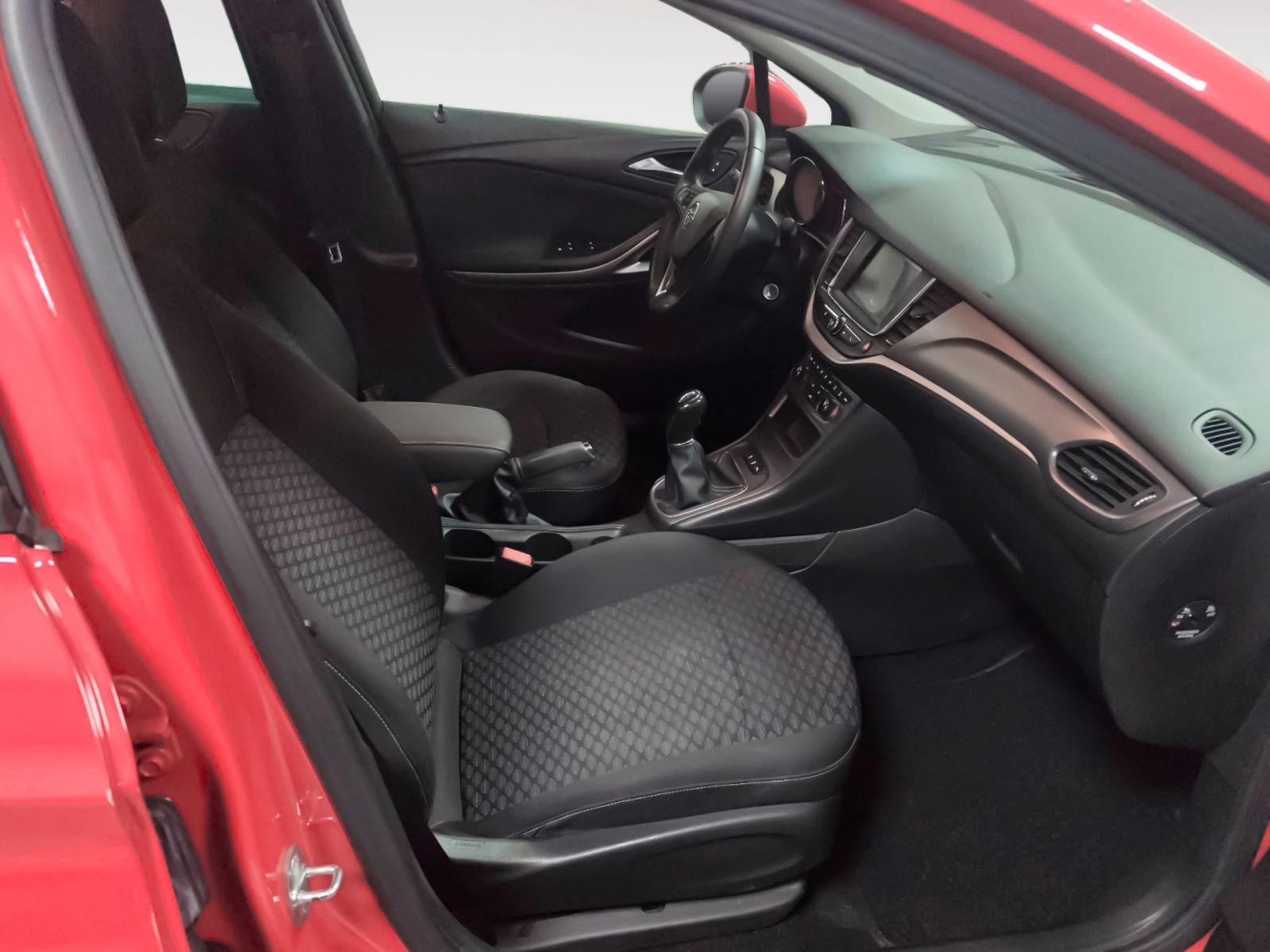Opel Astra 1.6 CDTi Dynamic - foto 13