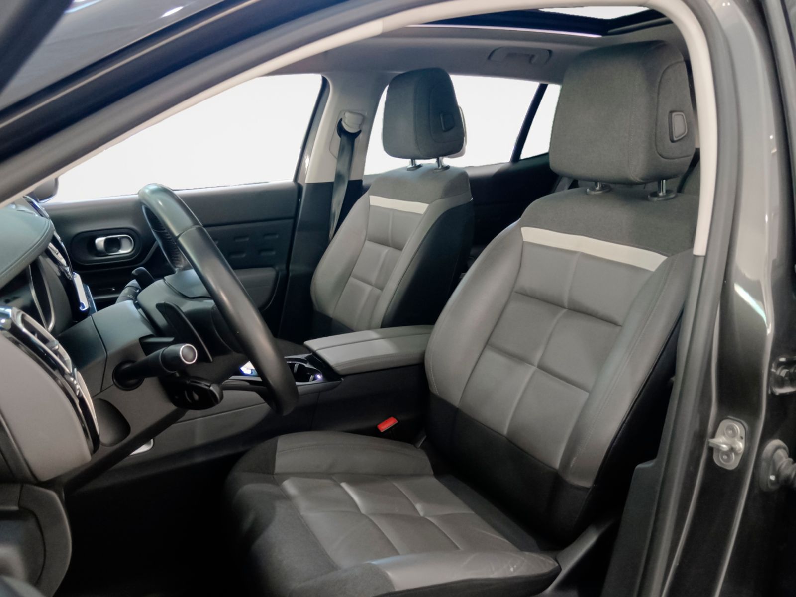 Citroën C5 Aircross BlueHDi 180 Shine EAT8 - foto 11