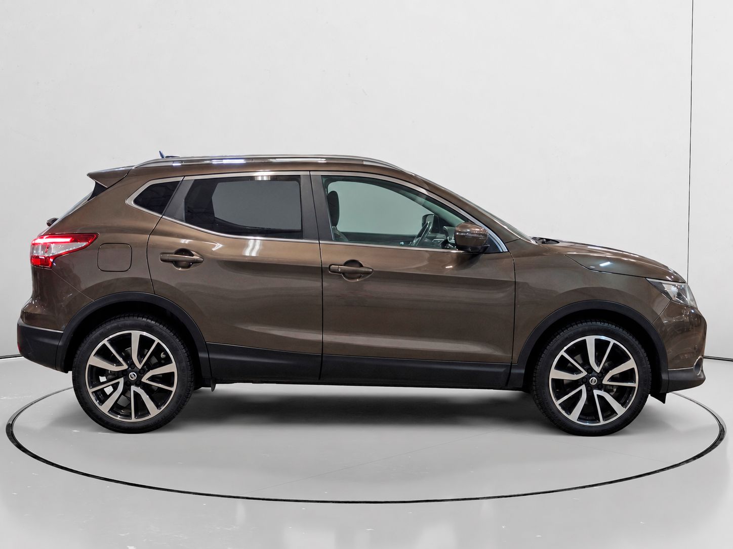 Nissan Qashqai 1.6 dCi Visia Xtronic - foto 2