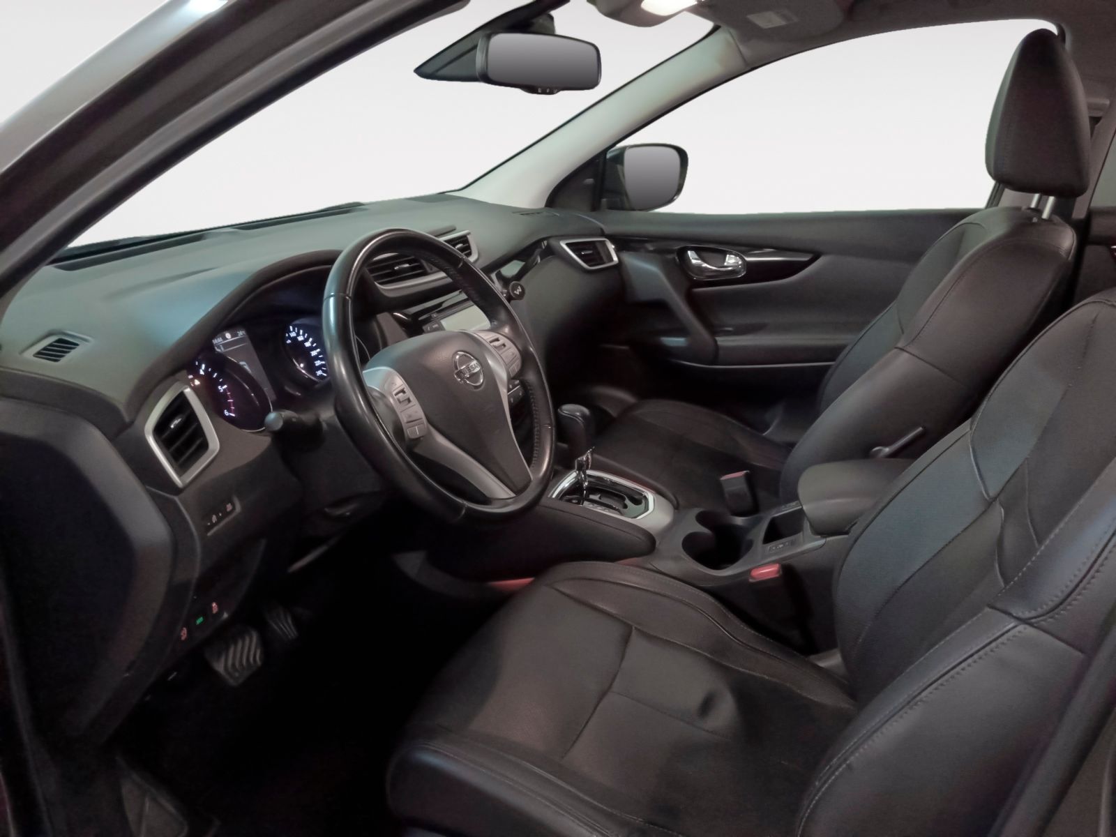 Nissan Qashqai 1.6 dCi Visia Xtronic - foto 11