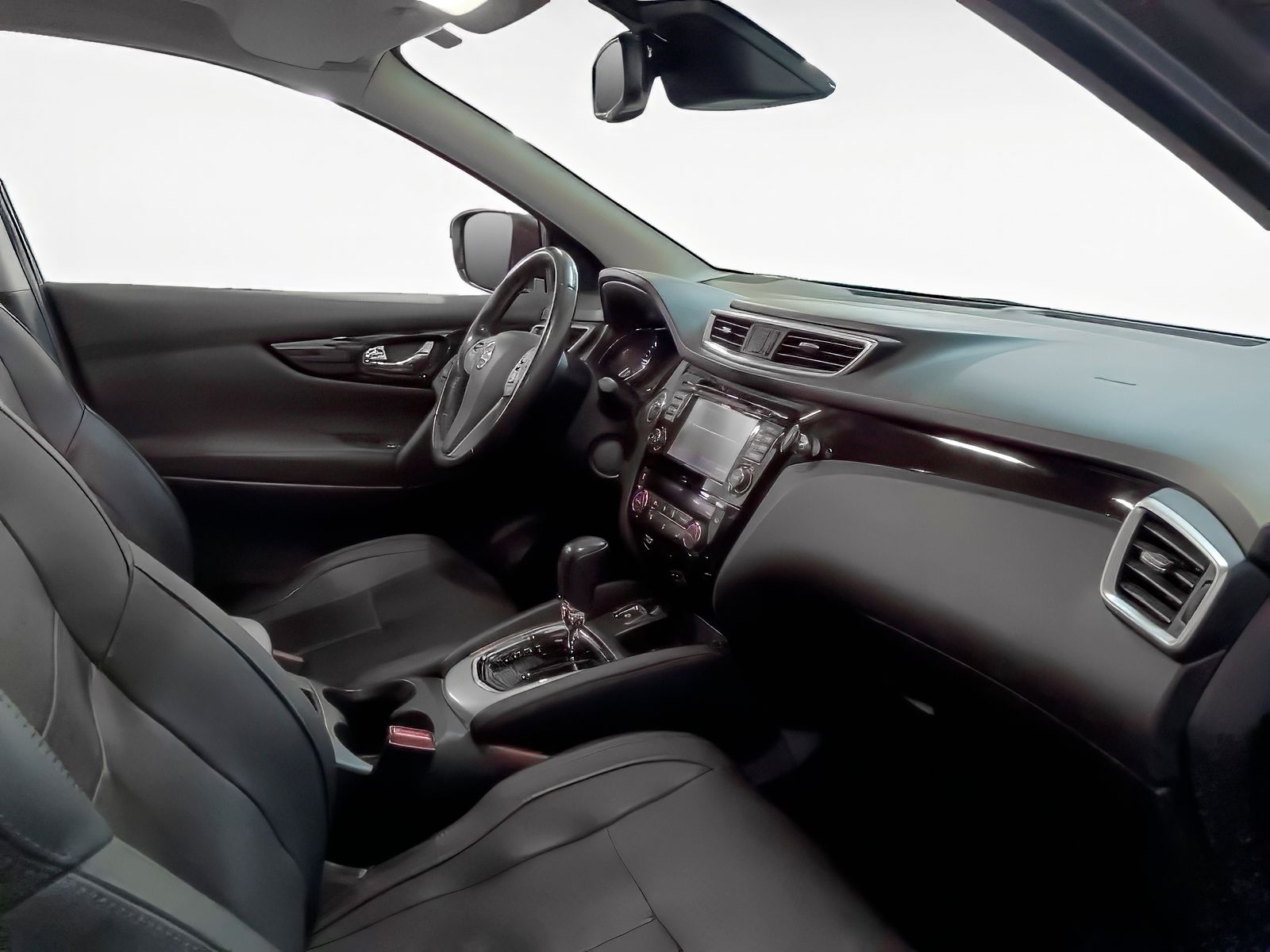 Nissan Qashqai 1.6 dCi Visia Xtronic - foto 13
