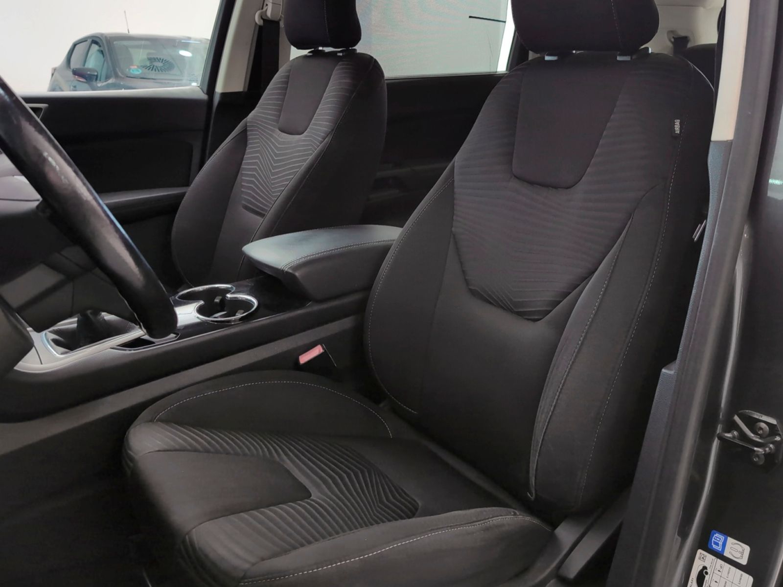 Ford S-Max 2.0 TDCi Trend - foto 23