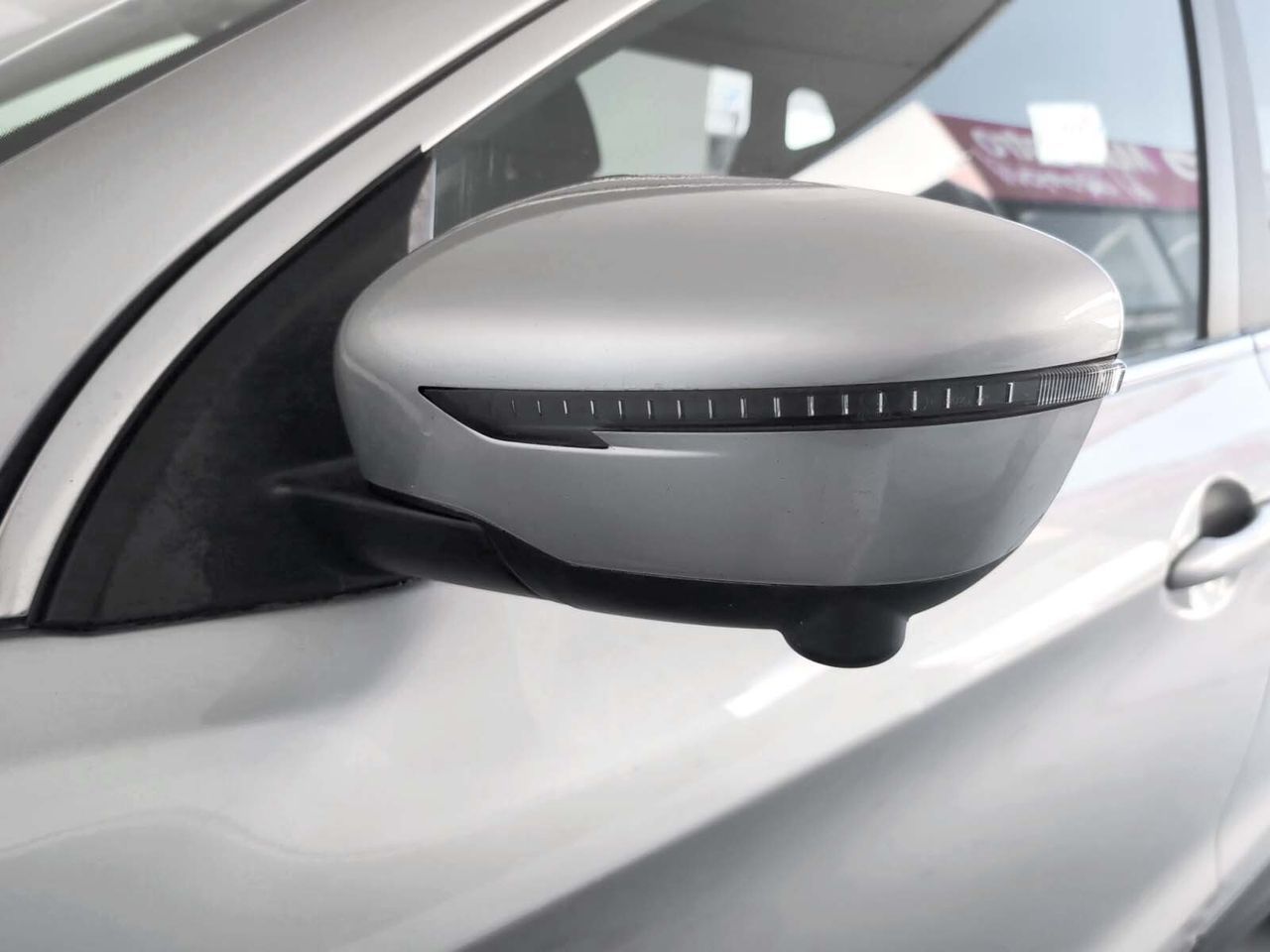 Nissan Qashqai 1.6 dCi 360 4x4 - foto 24