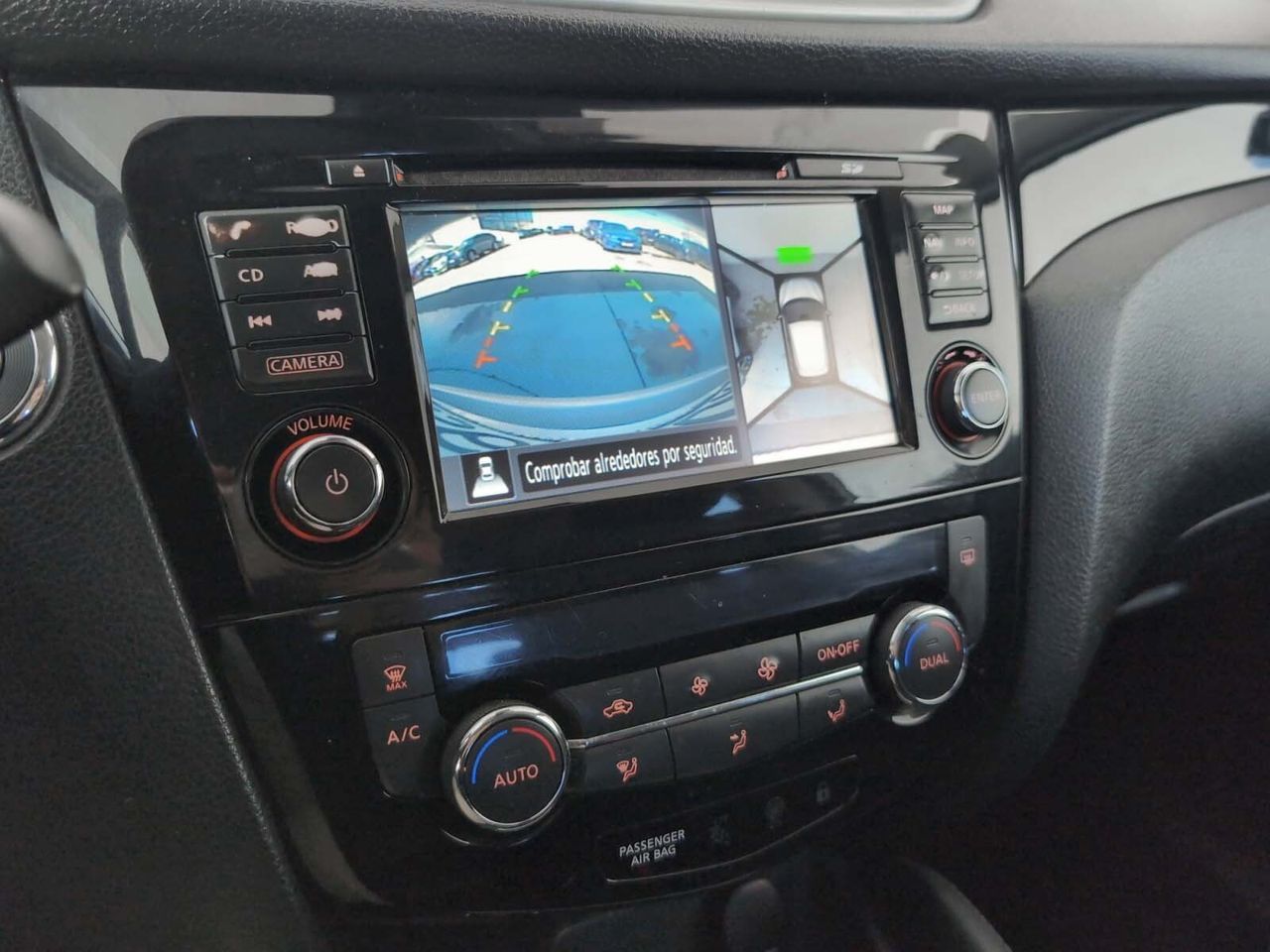 Nissan Qashqai 1.6 dCi 360 4x4 - foto 21