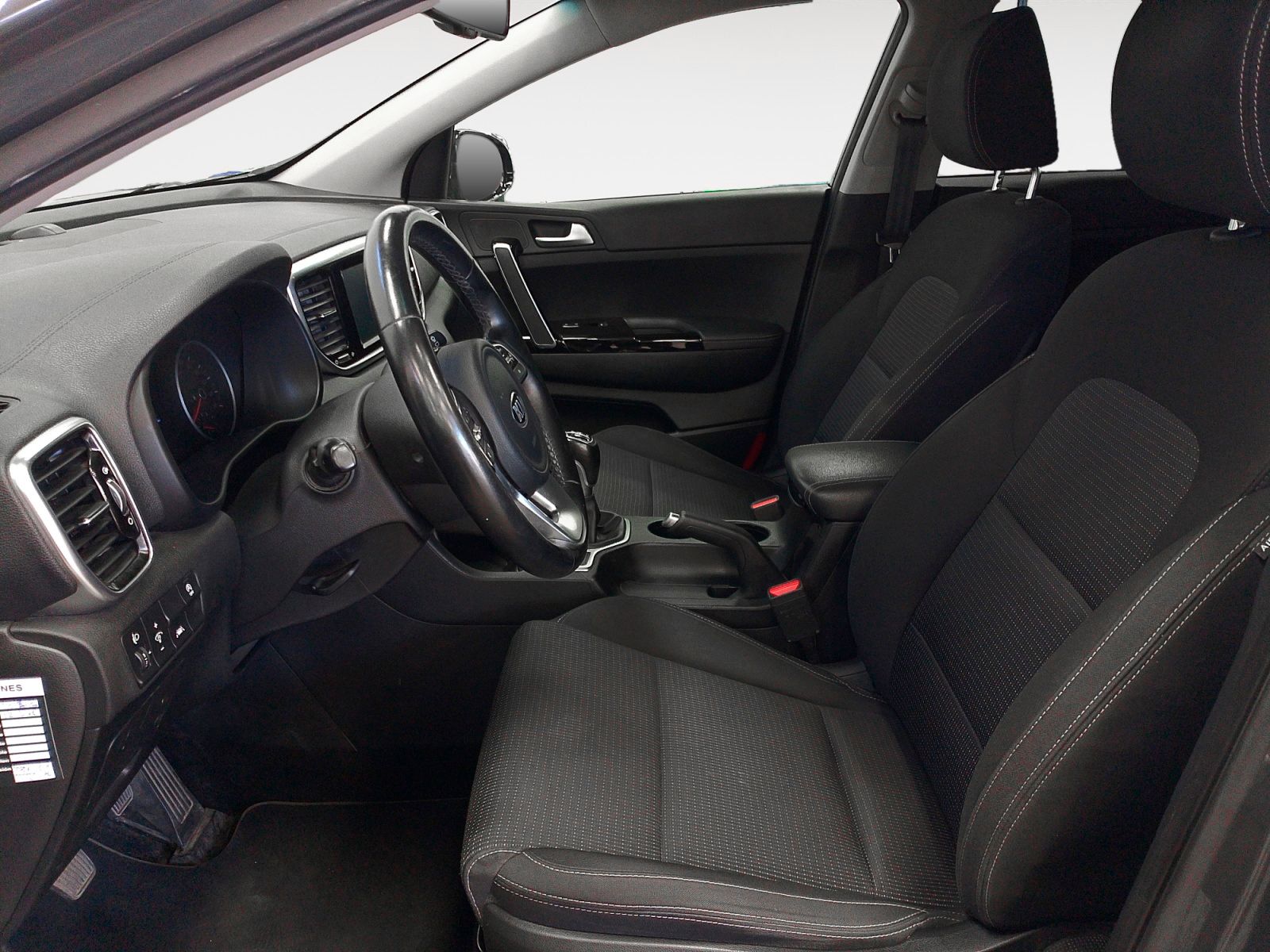 Kia Sportage 1.6 MHEV Drive 4x2 - foto 10