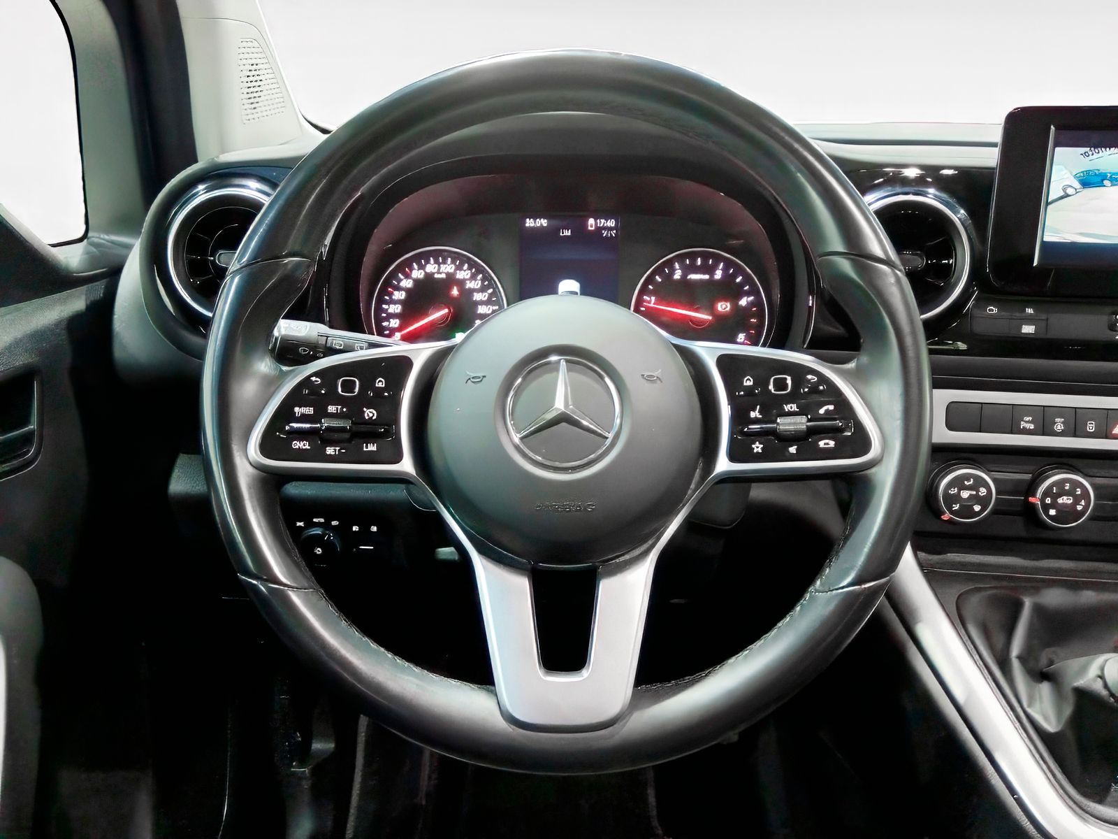 Mercedes-Benz Clase T 160 d - foto 9