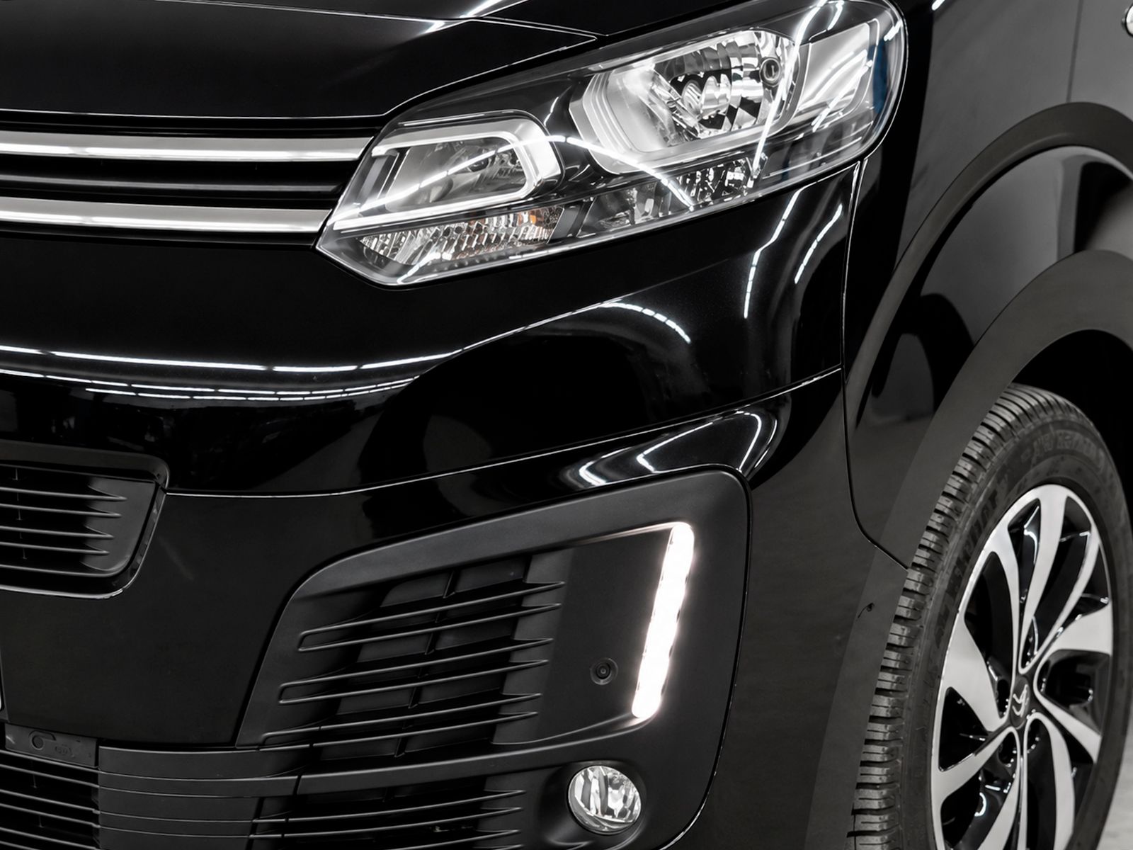 Citroën SpaceTourer BlueHDi 150 Feel Talla M - foto 25