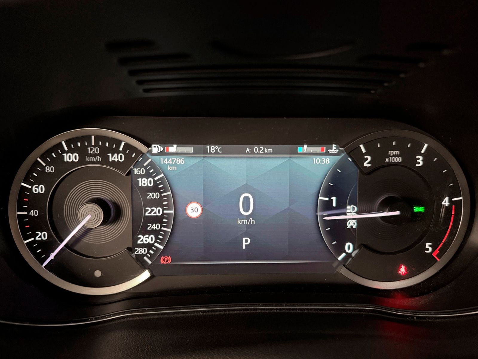 Jaguar E-Pace 2.0D MHEV S 4WD - foto 17