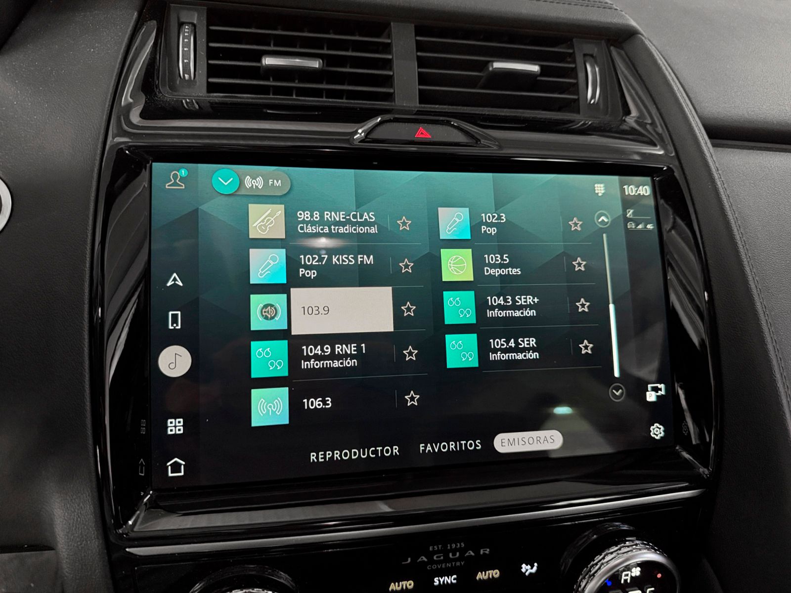 Jaguar E-Pace 2.0D MHEV S 4WD - foto 20