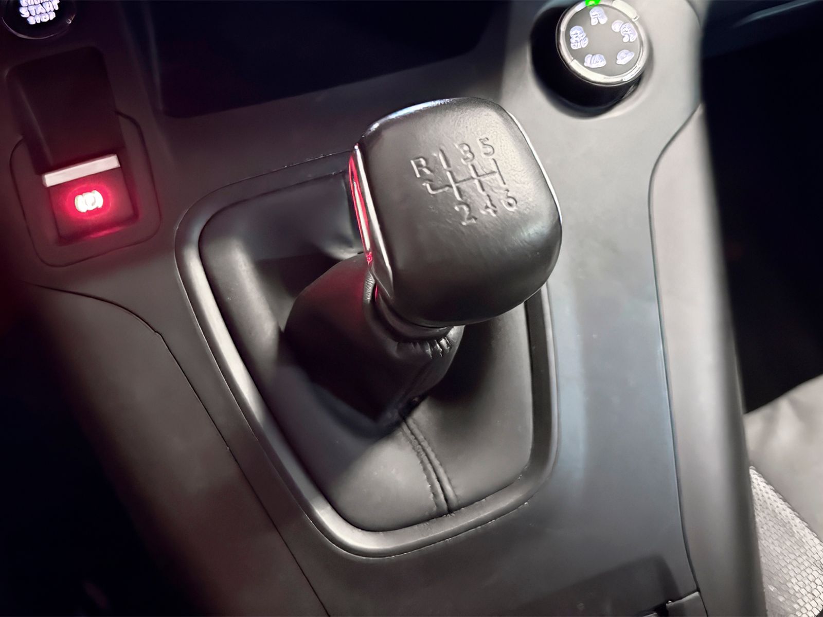 Peugeot Rifter GT Line Long BlueHDi - foto 14
