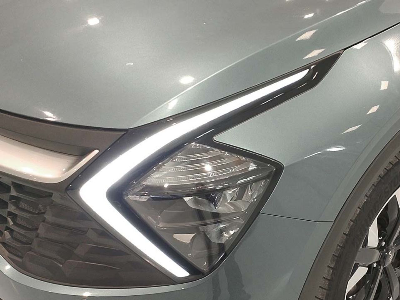 Kia Sportage 1.6 T-GDi PHEV Drive 4x4 - foto 26