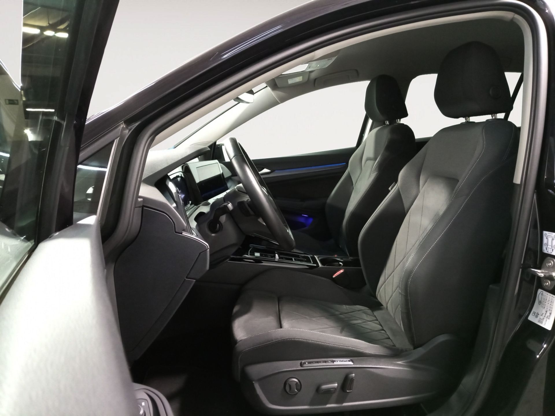 Volkswagen Golf 1.4 TSI eHybrid DSG - foto 10