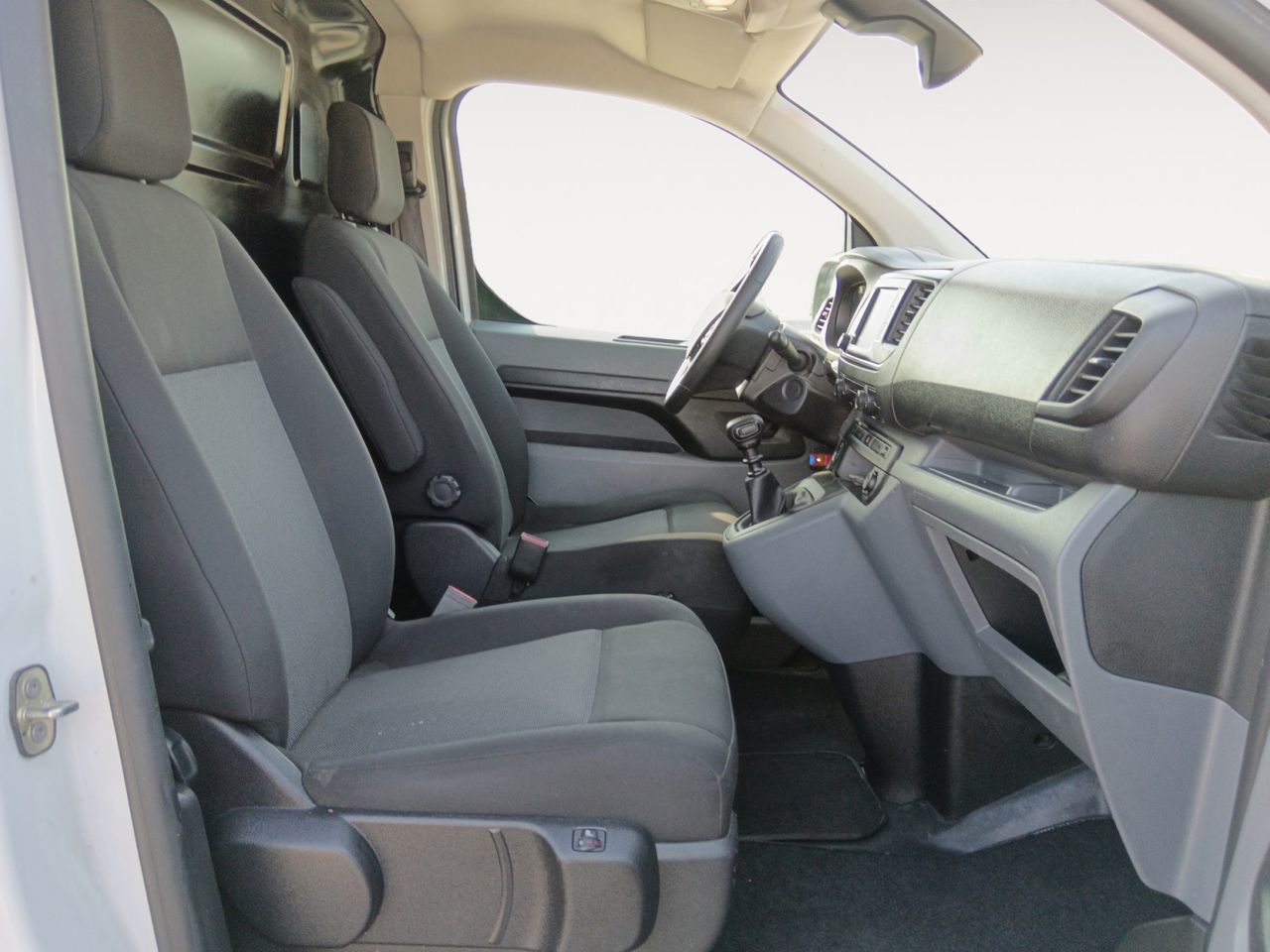 Opel Vivaro Furgon 1.5 Diésel L Incrementada Select - foto 8