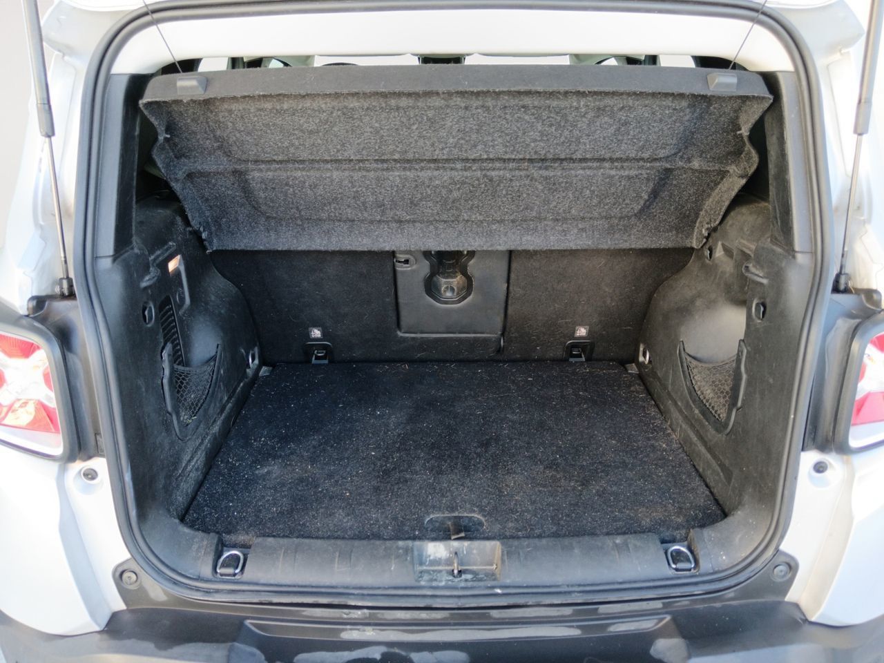 Jeep Renegade 1.4 MultiAir Limited 4x2 Ddct - foto 13