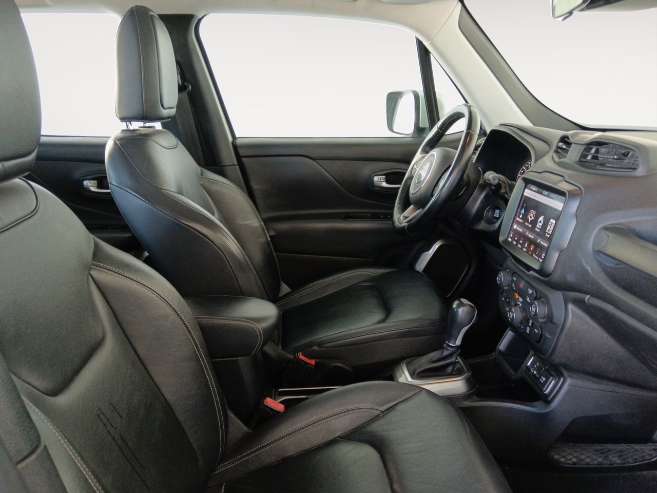 Jeep Renegade 1.4 MultiAir Limited 4x2 Ddct - foto 11