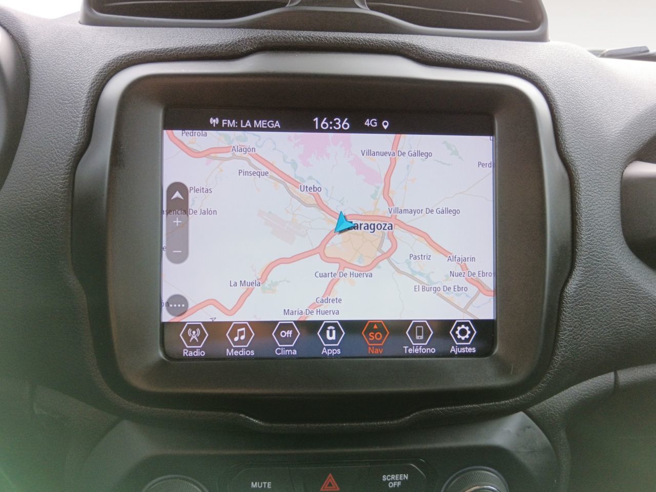Jeep Renegade 1.3 PHEV Trailhawk AWD - foto 17