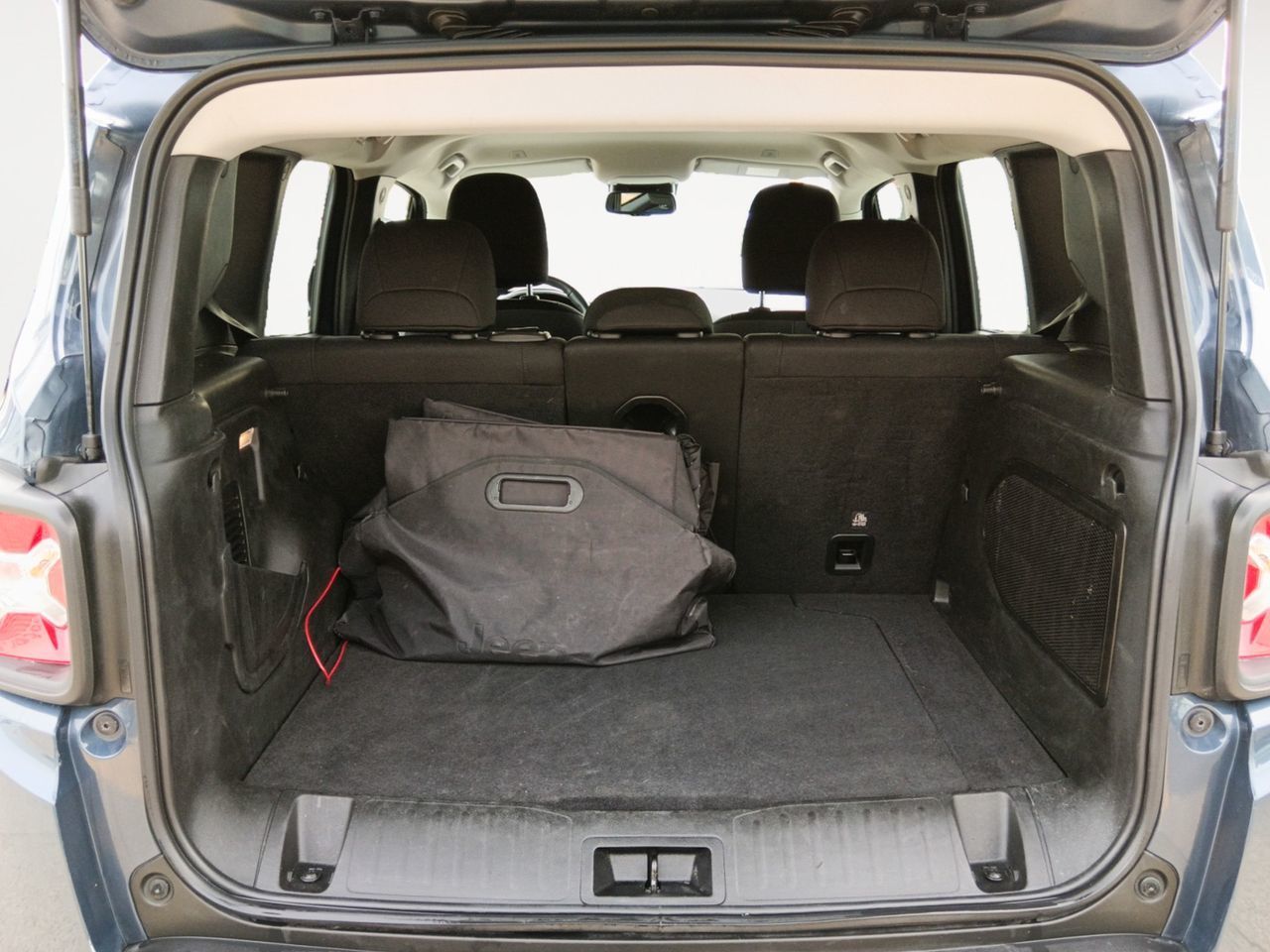Jeep Renegade 1.3 PHEV Trailhawk AWD - foto 12
