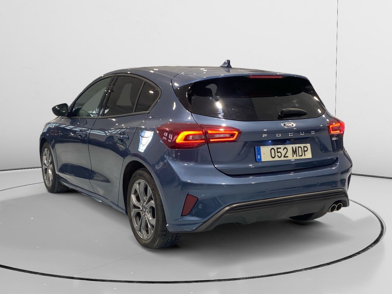 Ford Focus 1.0 EcoBoost MHEV ST-Line X - foto 4