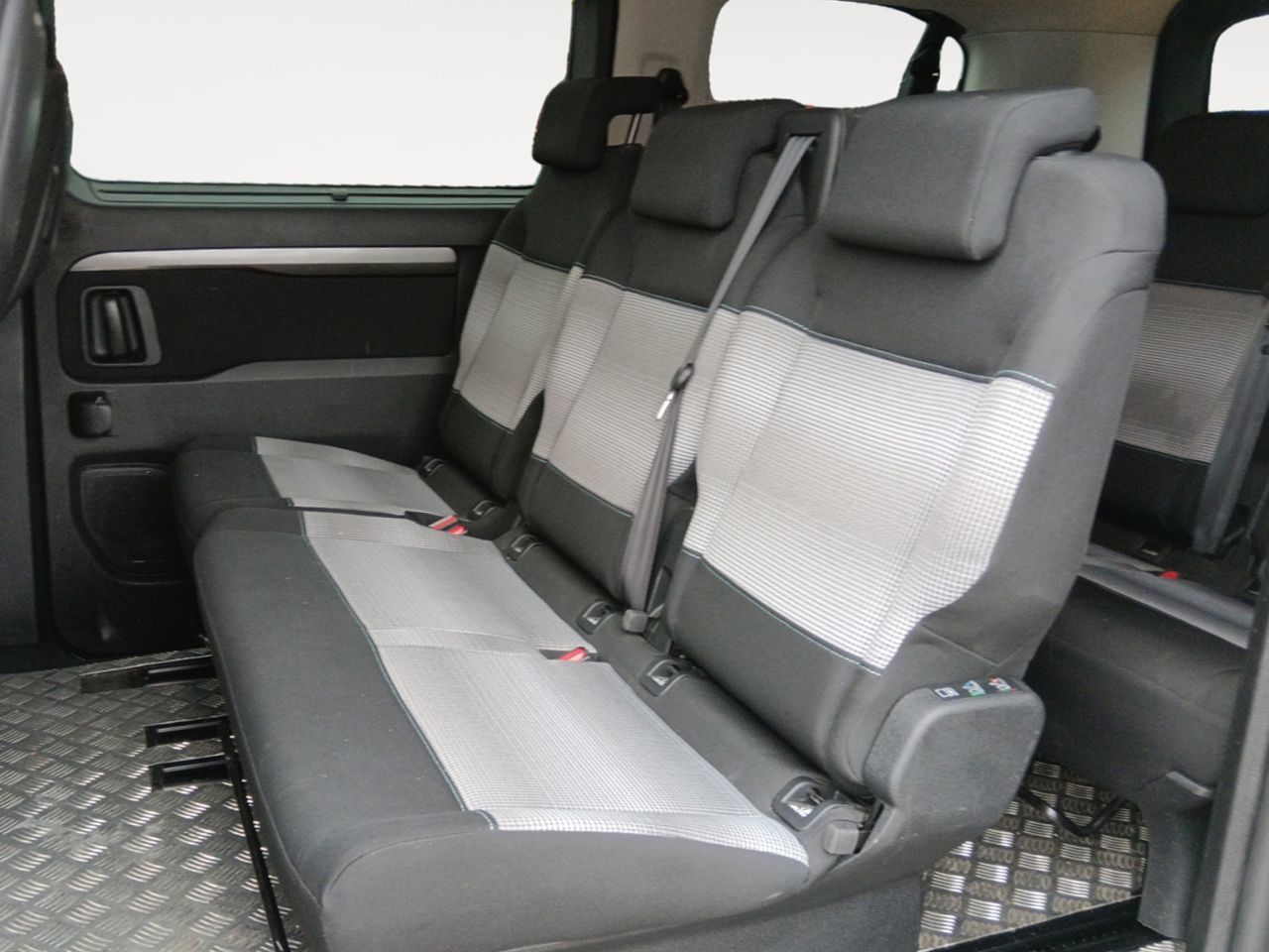 Citroën SpaceTourer BlueHDi 150 Feel Talla M - foto 10