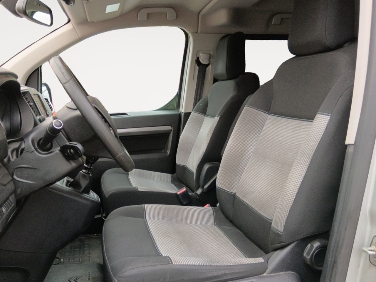 Citroën SpaceTourer BlueHDi 150 Feel Talla M - foto 9