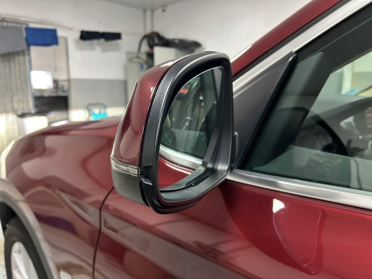 BMW X4 xDrive20i xLine - foto 21