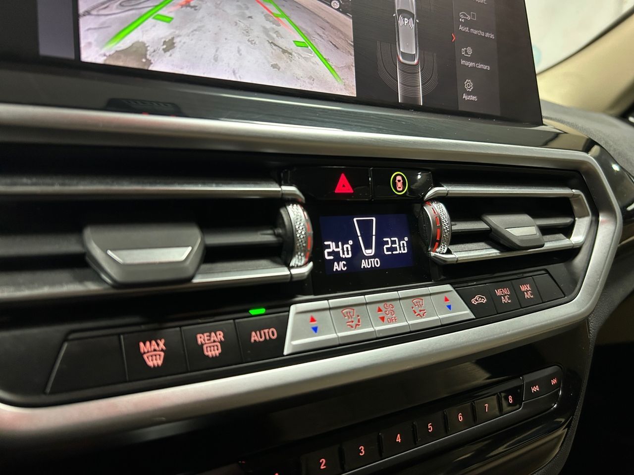 BMW X4 xDrive20i xLine - foto 19