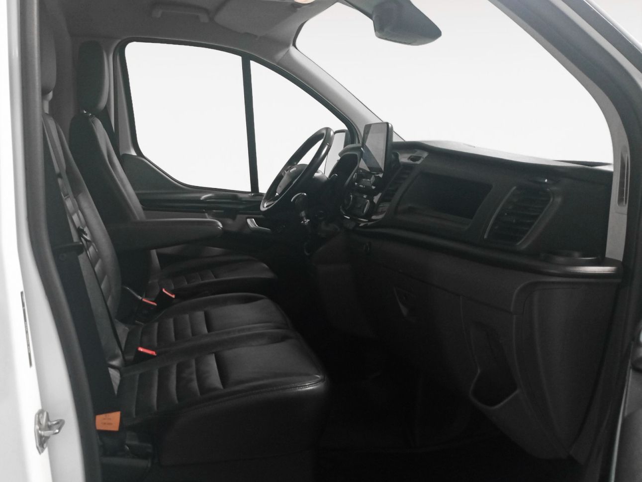 Ford Transit Custom Furgon 2.0 TDCi MHEV Trail 300 L1 - foto 12