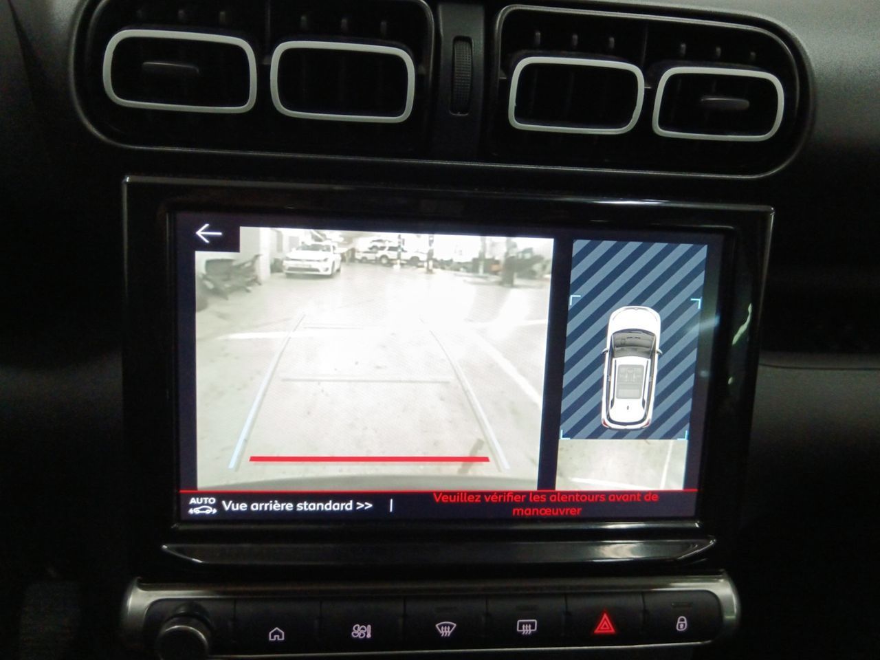 Citroën C3 Aircross BlueHDi 110 Shine - foto 18
