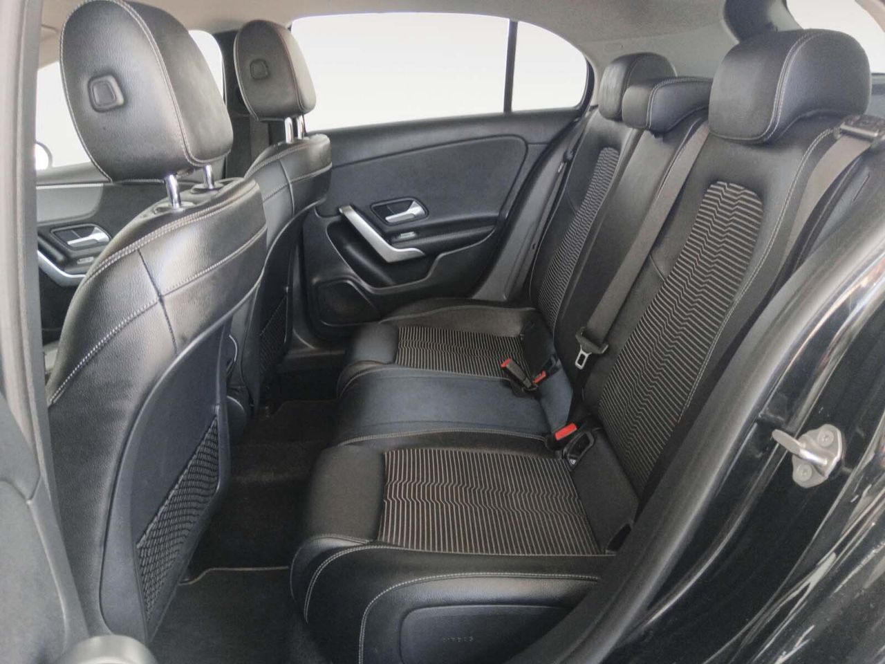 Mercedes-Benz Clase A 180 d - foto 10
