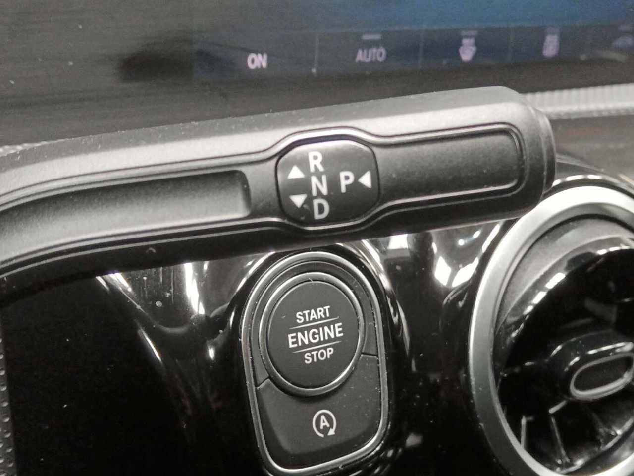 Mercedes-Benz Clase A 180 d - foto 13