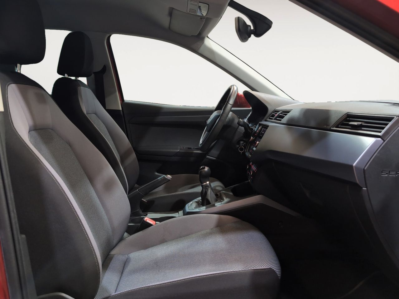 SEAT Arona 1.6 TDI Ecomotive Style - foto 11