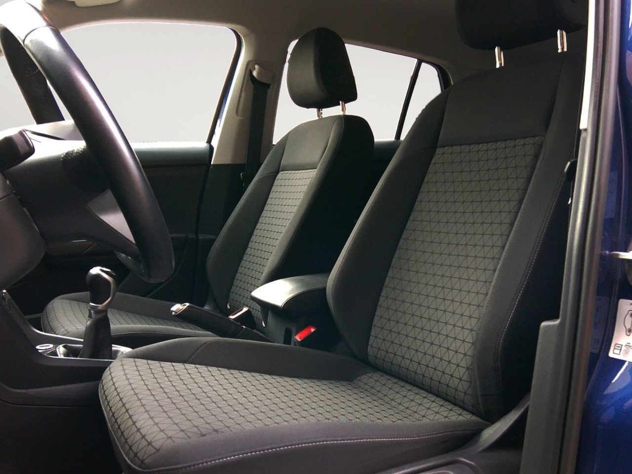 Volkswagen T-Cross Advance 1.0 TSI - foto 8