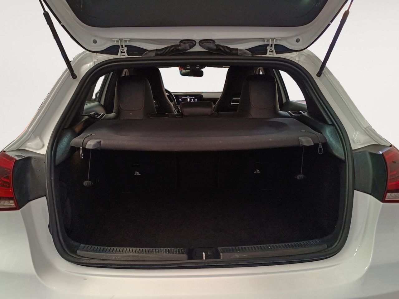 Mercedes-Benz Clase A 180 d - foto 11