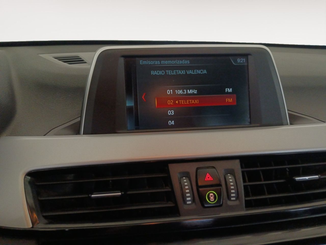 BMW X1 sDrive16d - foto 16